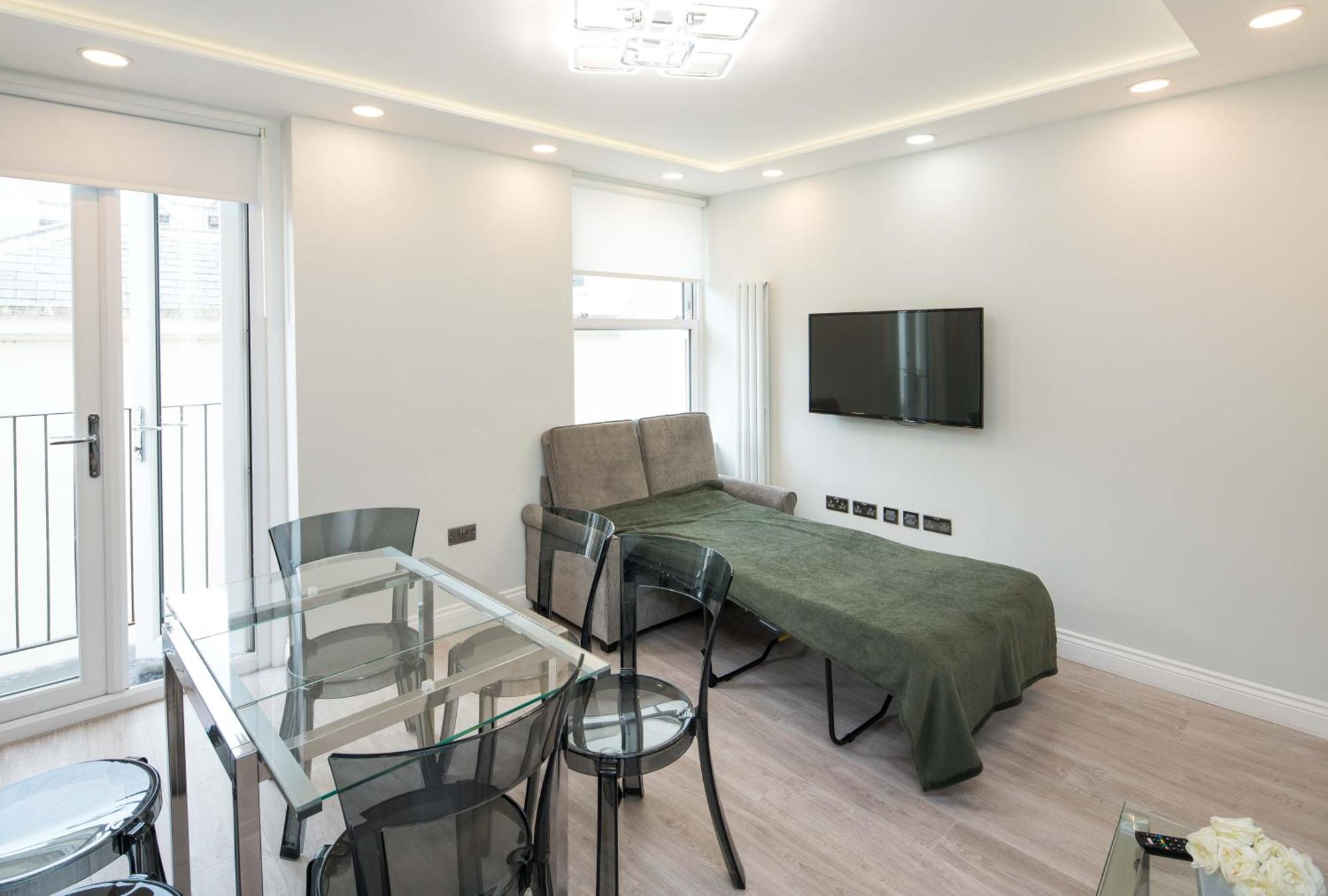 런던 Roof Haven At Kensington Mews 아파트 외부 사진